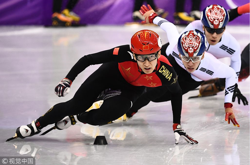 包含韩国羽毛球队横扫印尼羽毛球队，陶菲克打破历史纪录的词条