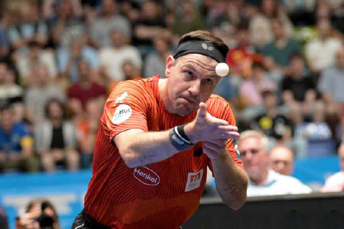 德国乒乓球队逆转英国乒乓球队，波尔打破历史纪录