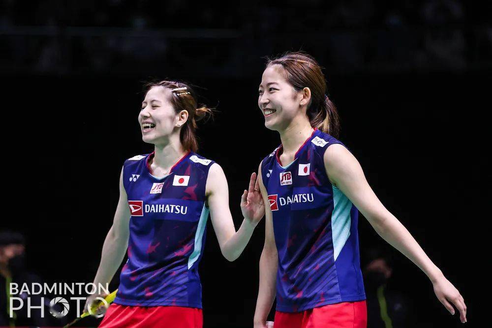 关于韩国羽毛球队险胜泰国羽毛球队，谌龙三分雨点燃全场的信息