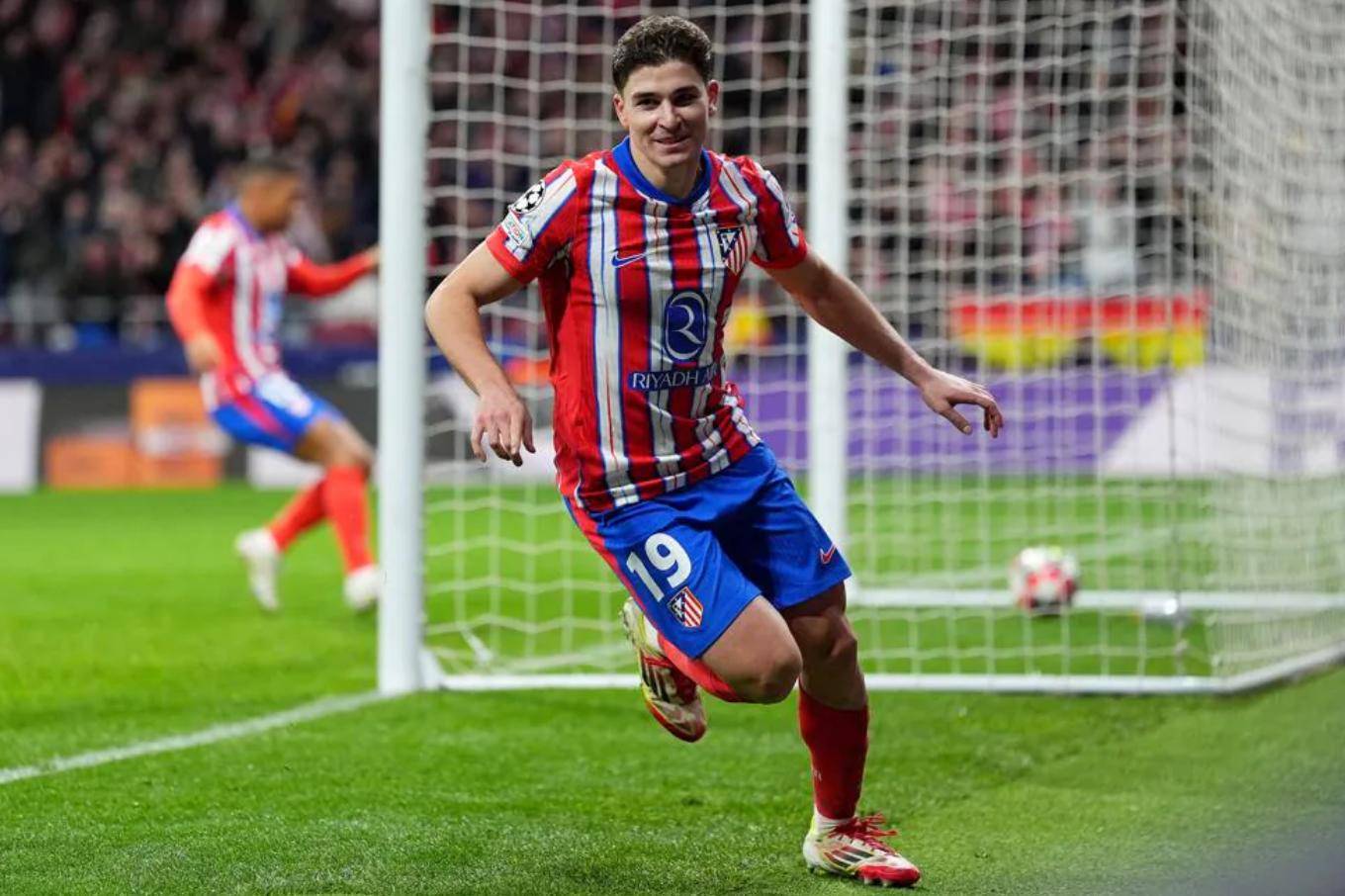 开云体育APP下载-巴黎力克中国，阿尔瓦雷斯爆发神勇的简单介绍