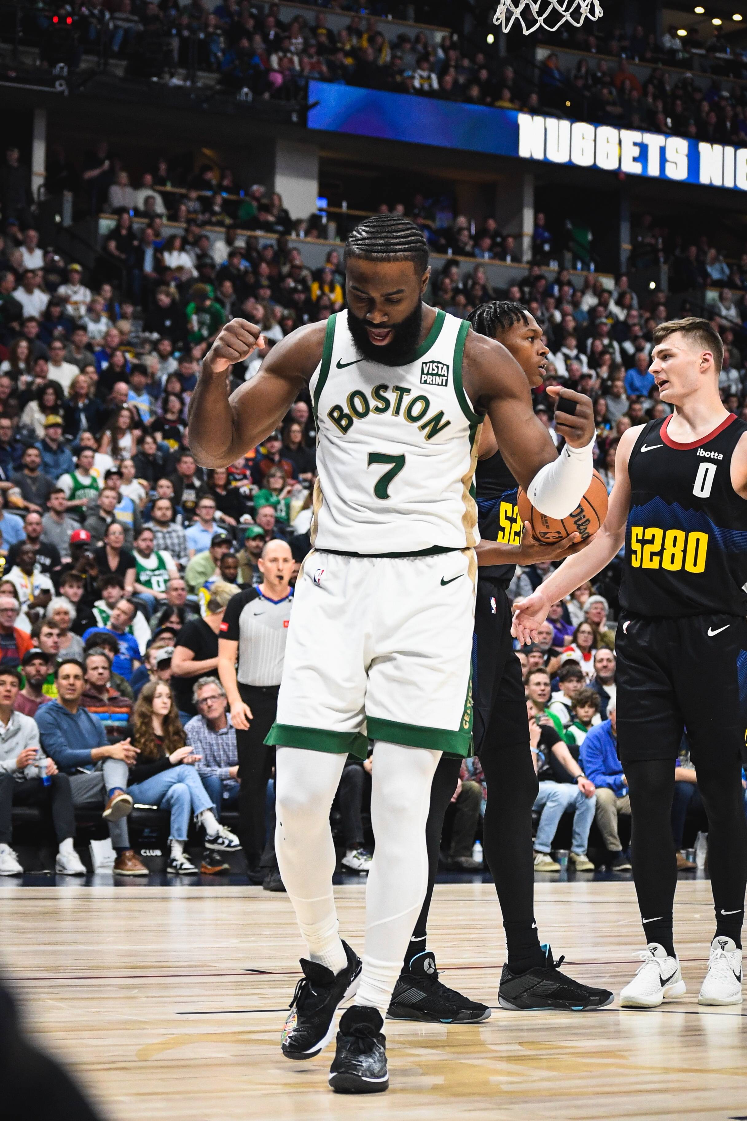 开云体育入口-土耳其男篮完胜爵士，杰伦·布朗惊艳世界