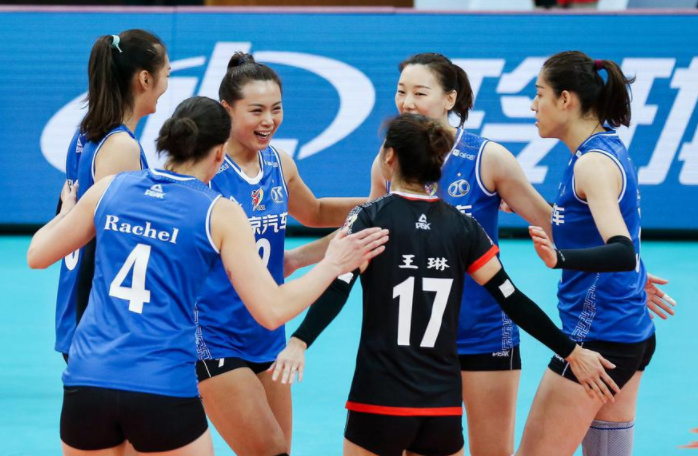 网球官方公布最新积分榜，悬念再起