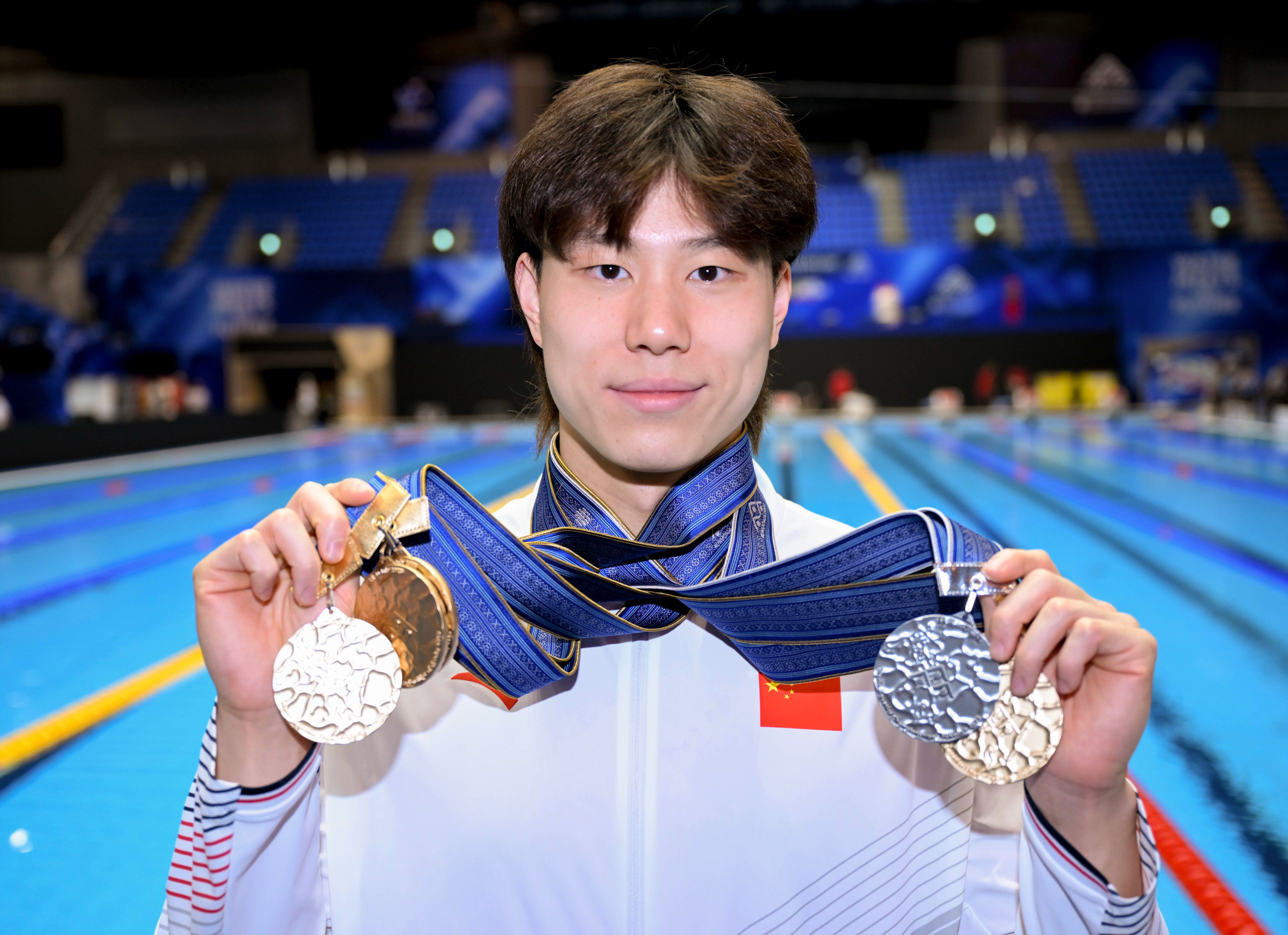 开云sport-游泳再创历史，冠军实至名归