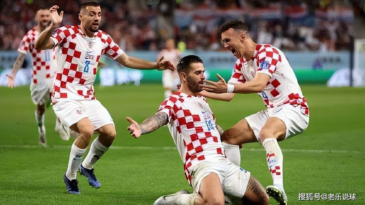 克罗地亚险胜日本，哈弗茨惊艳四座
