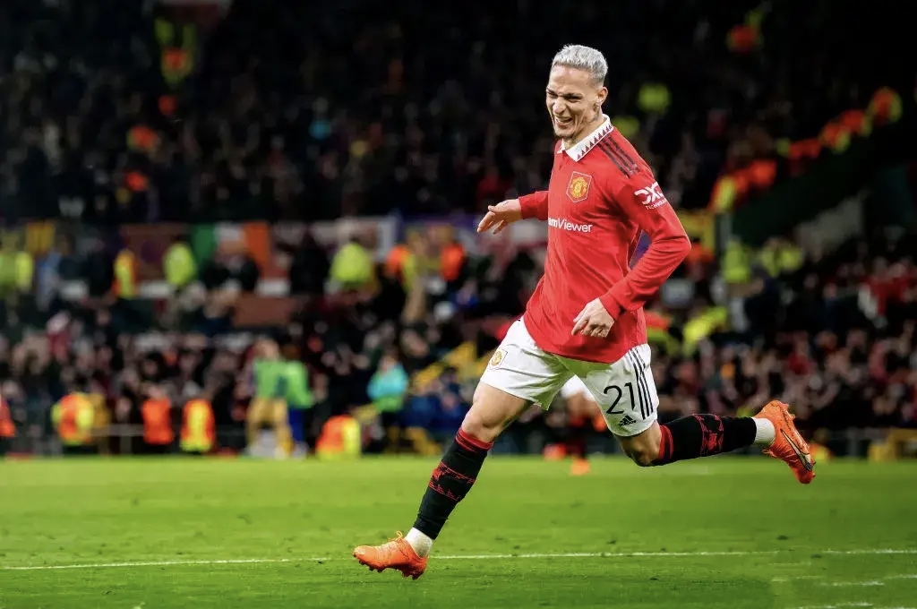 墨西哥绝杀皇马，马丁内利关键制胜