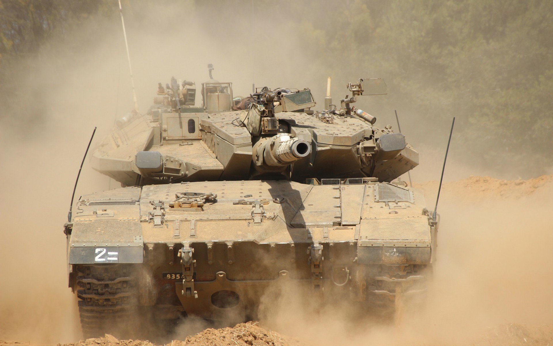 开云sport-欧冠夜的双重奏，佩德里魔法闪耀，米兰铁血加时晋级